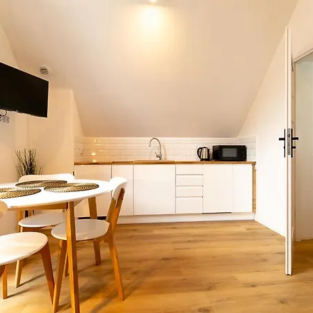 Rentplanet - Kras Appartement *